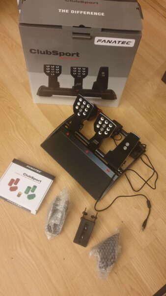 Vends Pedalier Fanatec ClubSport V3 (jamais servi) + Kit freins performance